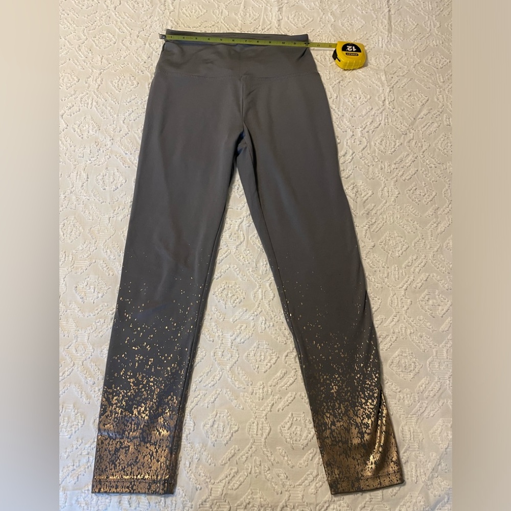 Leggings by Marika